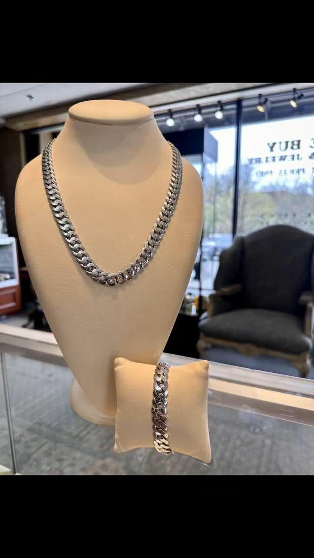 The most incredible 14K white gold solid Cuban link chain and matching bracelet. The craftsmanship on these pieces is out of this world. Can be purchased as a set, individually, or the bracelet can be added to the existing 24" chain for a total length up to 32". Links are 12.3mm wide and lie flawlessly on the neck and wrist.  Send us a DM or call us to inquire. And don't forget, we have a generous layaway policy, so ask us about it! 

Metro Broker Jewelers - Find A Treasure, Save A Fortune 💎
Stop in today or call us for pricing and availability📱
410-653-5880

#metrobrokerjewelers #metrobroker #metrobrokerltd #mbj #pikesville #reisterstown #owingsmills #maryland #gold #oldgold #antiquejewelry #vintagejewelry #estatejewelry #estatejewelryforsale #diamondrings #engagementrings #naturaldiamonds #labgrowndiamonds #baltimorejeweler #jewelryrepair #jewelrydesign #cubanlink #cubanlinkchain #cubanlinkbracelet #heavygold