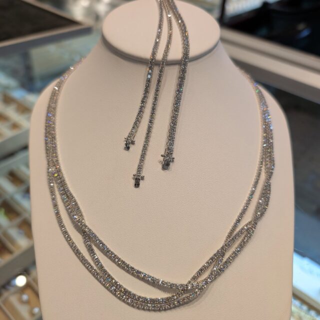 🔥 LAB GROWN DIAMOND TENNIS BRACELETS AND NECKLACES RESTOCKED 🔥 

Metro Broker Jewelers - Find A Treasure, Save A Fortune 💎
Stop in today or call us for pricing and availability📱
410-653-5880

#metrobrokerjewelers #metrobroker #metrobrokerltd #mbj #pikesville #reisterstown #owingsmills #maryland #gold #oldgold #antiquejewelry #vintagejewelry #estatejewelry #estatejewelryforsale #diamondrings #engagementrings #naturaldiamonds #labgrowndiamonds #baltimorejeweler #jewelryrepair #jewelrydesign