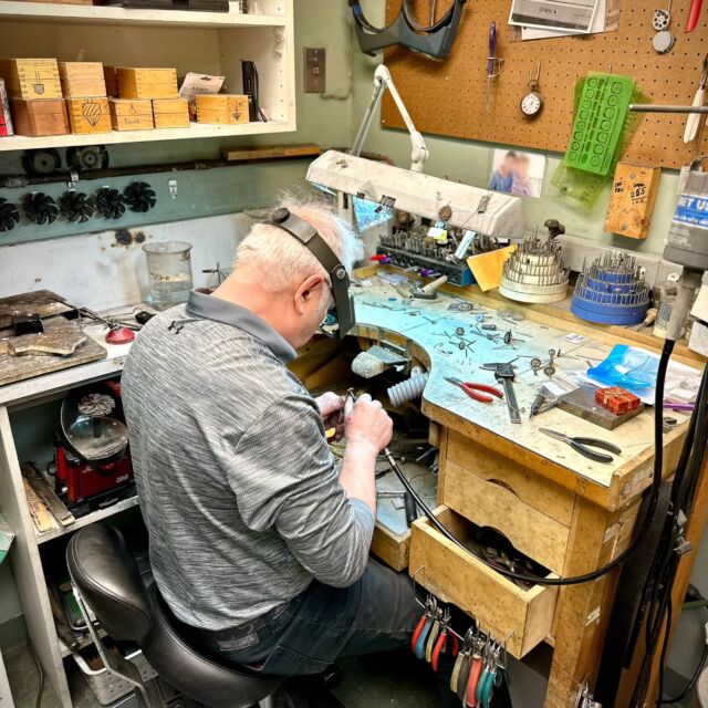 We're one of the few jewelers in the area with a master bench jeweler on site who uses laser welding technology. Our bench jeweler is quite honestly one of the most talented artists out there, specializing in fabricating, repairs, diamond and gemstone setting, and full restoration. He's so good that we often turn to him to correct other jewelers' work. You can rely on our bench jeweler to always find a solution to your jewelry dilemma, no matter how big or small the issue might be. 

Metro Broker Jewelers - Find A Treasure, Save A Fortune 💎
Stop in today or call us for pricing and availability 📞📱
410-653-5880

#customjewelry #antiquejewelry #vintagejewelry #estatejewelry #estatejewelryforsale #diamondrings #engagementrings #naturaldiamonds #labgrowndiamonds #baltimorejeweler #jewelryrepair #jewelrydesign #metrobrokerjewelers #metrobroker #metrobrokerltd #mbj #pikesville #reisterstown #owingsmills #maryland #benchjeweler #masterjeweler